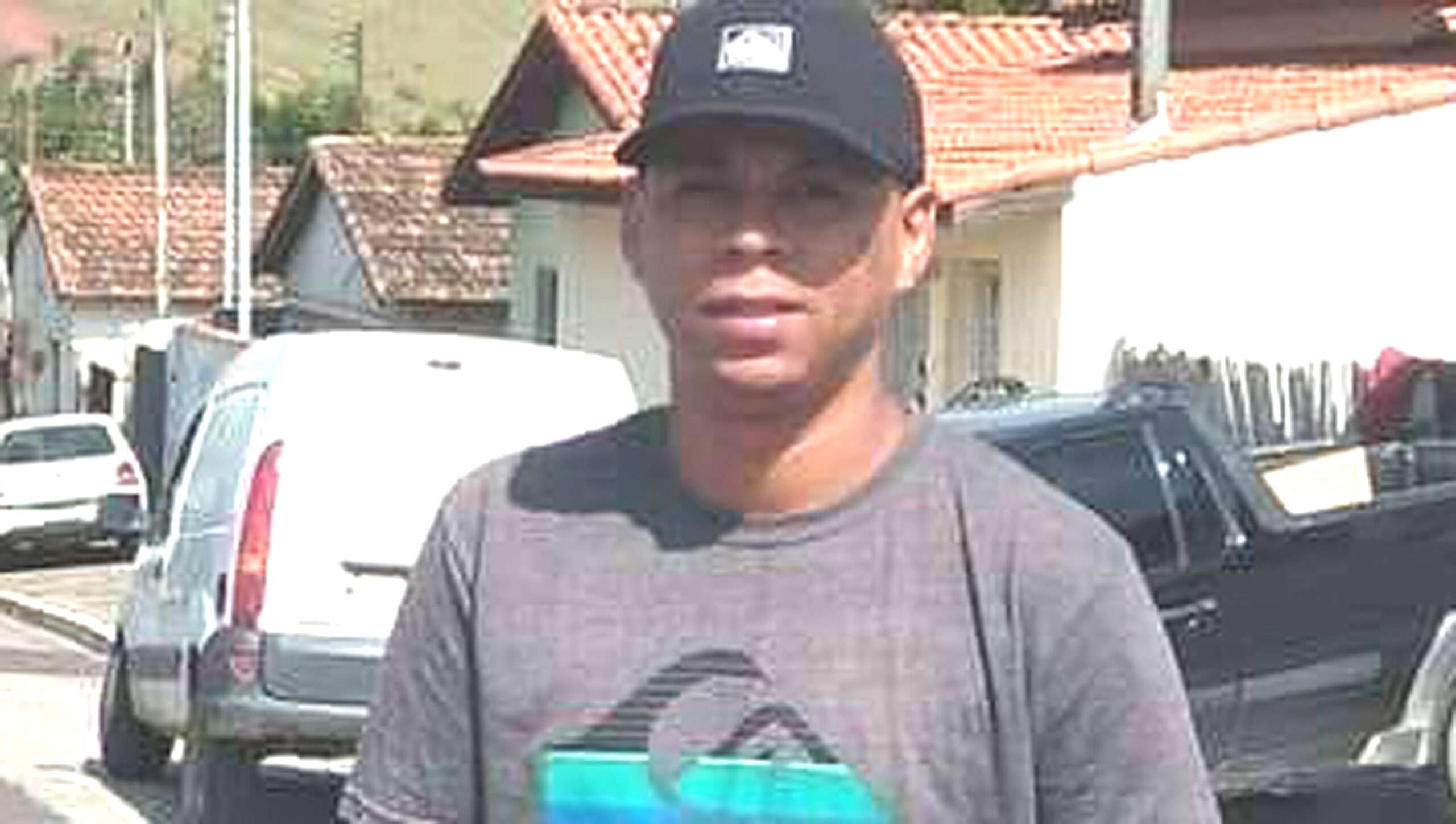 Homem Morre Ap S Ser Alvejado Por Tiros No Jardim Am Rica Em Cruzeiro